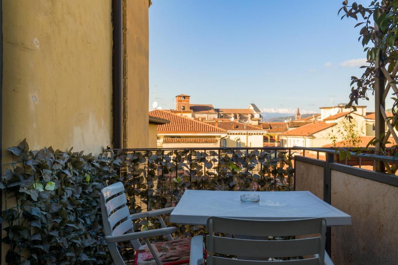 Central Apartment Behind The Arena Verona Exterior foto